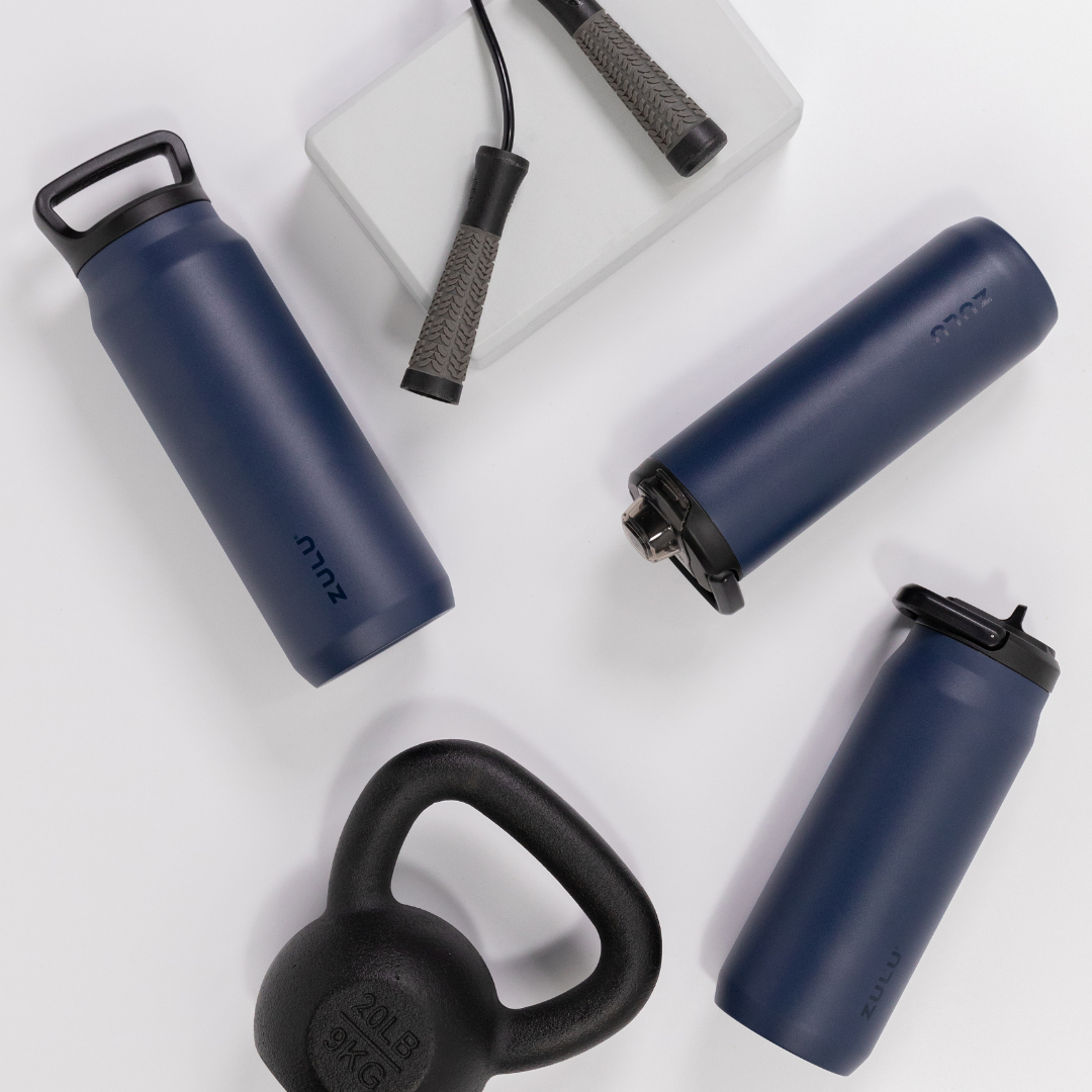 base-stainless-steel-bottle-with-three-lids-r9 zulu_base_navy_1_833e5a5b-ef76-4a12-bb70-abb75cbc2014.png